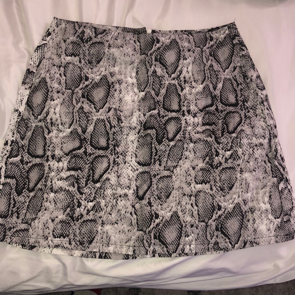 Snakeskin SHEIN skirt, brand new